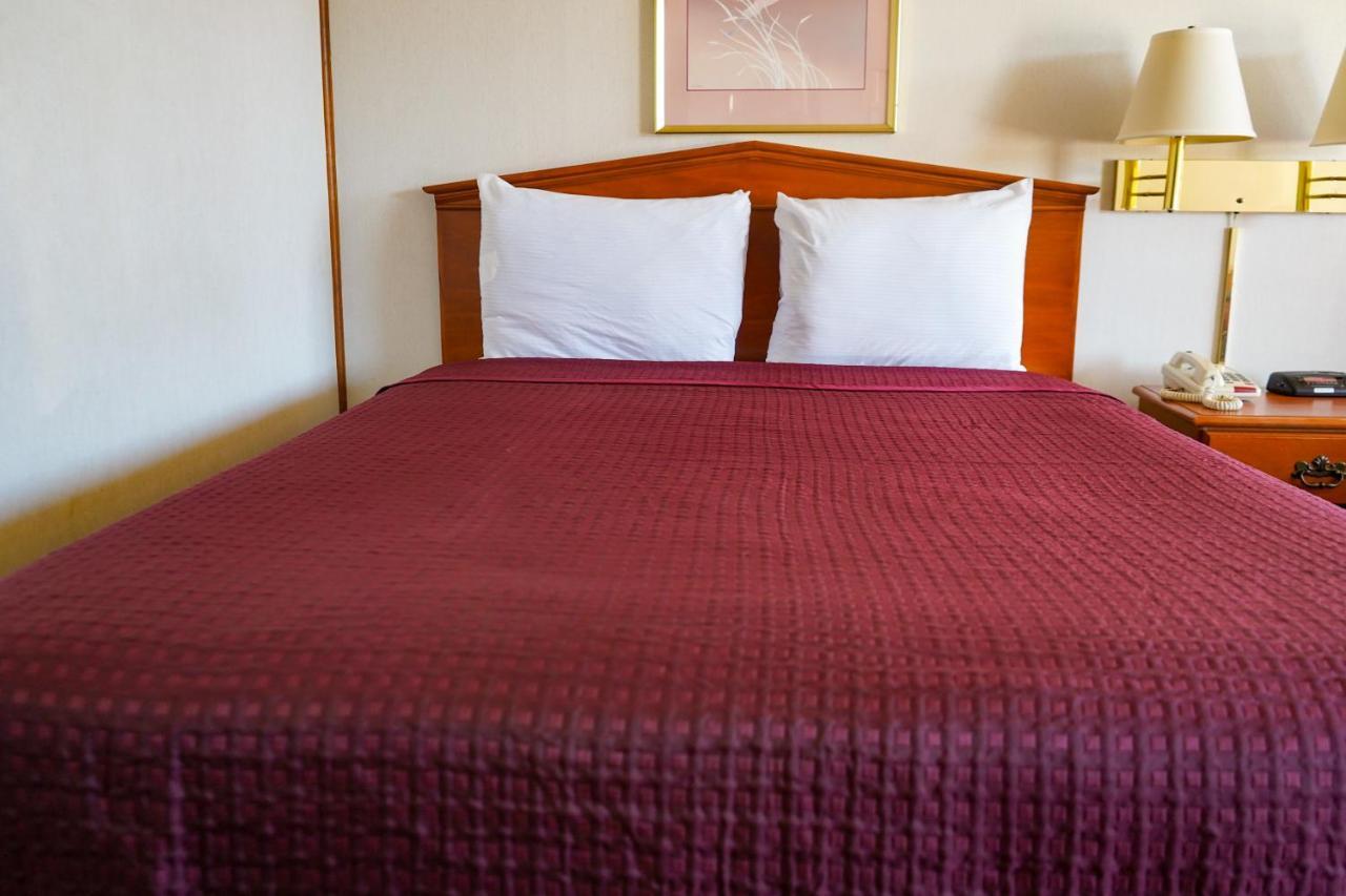 Sunset Inn Clarksville Zewnętrze zdjęcie